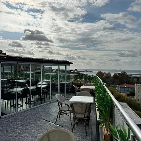 Bade Boutique Kadikoey 2*