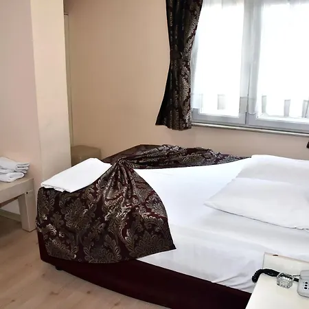 Bade Boutique Kadıköy Otel 2*