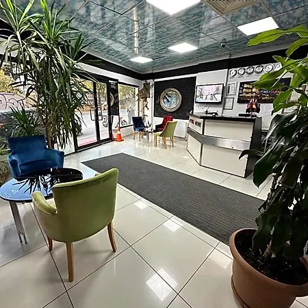 Bade Boutique Kadikoey מלון