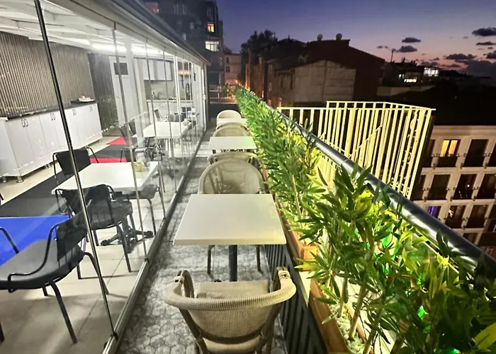 Bade Boutique Kadikoey