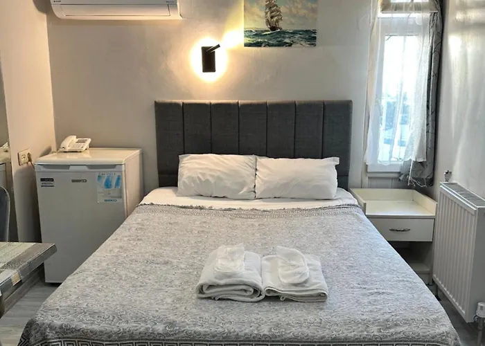 Bade Boutique Kadikoey Hotel 2*