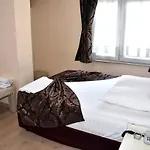 Bade Boutique Kadikoey מלון 2*