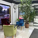 מלון Bade Boutique Kadikoey 2*